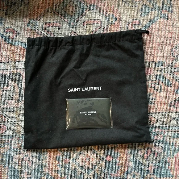 YSL Mini Lou - Picture 4 of 6